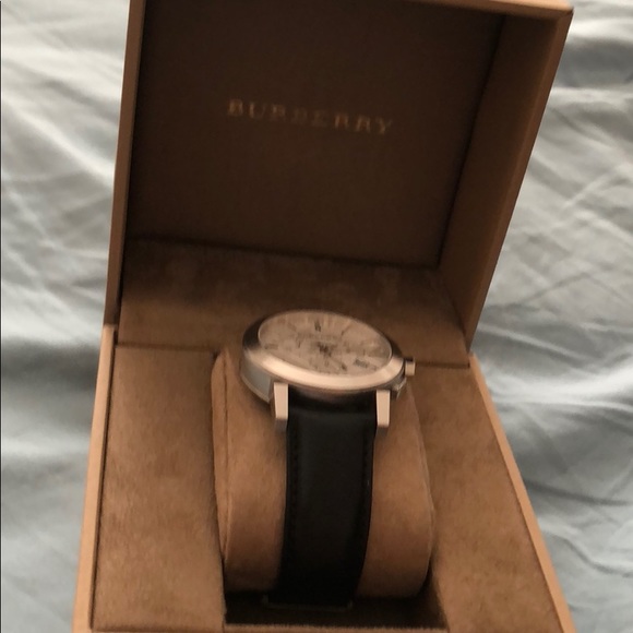 Burberry men’s chronograph - Picture 2 of 5